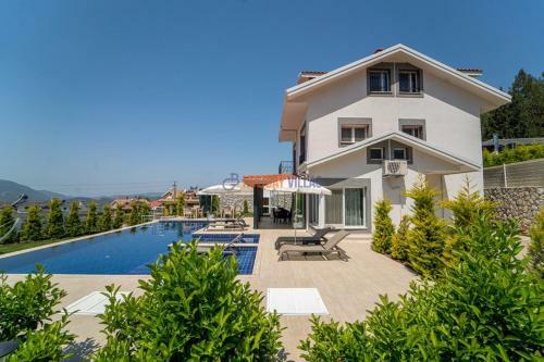 Aylin Villa 2
