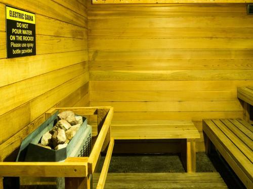 The Raging Elk Hostel