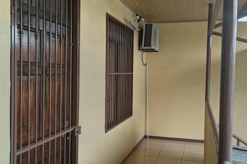 Puntarenas - Apartamento A 25 Metros De La Playa.