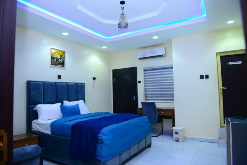 Hotel Duchess Suites & Apartments