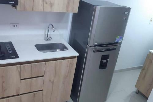 Excelente Apartamento Con Estacionamiento