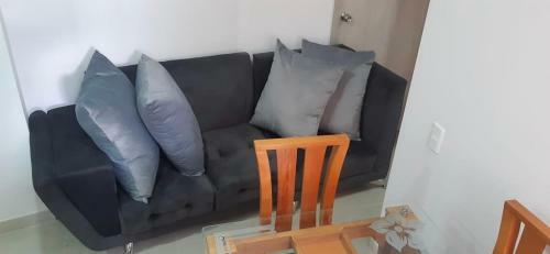 Excelente Apartamento Con Estacionamiento