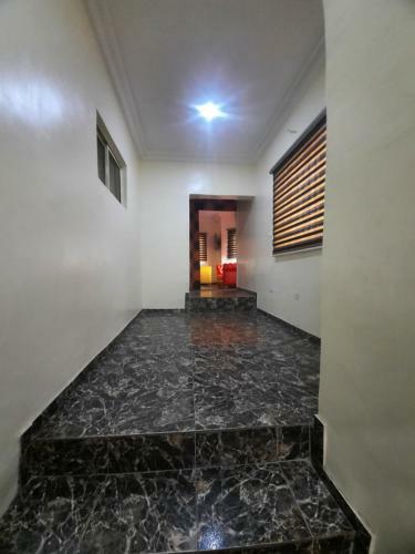Hostal 3 Jays Apartment And Lounge