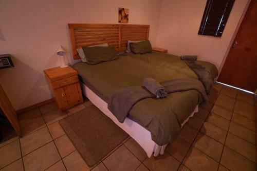 Hostal D & H Guesthouse