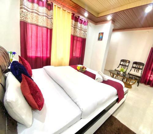 Tejas Home Stay