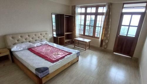 Hotel Sherpa Villa