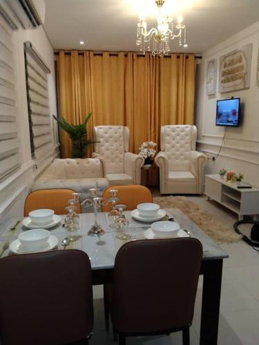 Apartamento De'jura Homestay