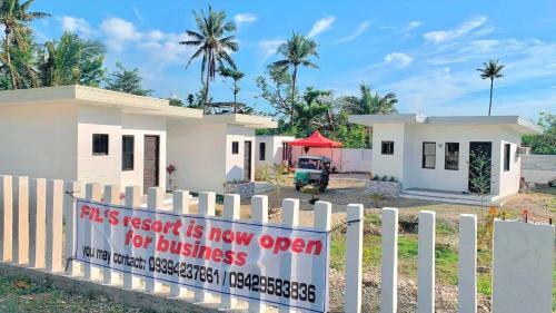Hostal Fil's Resort