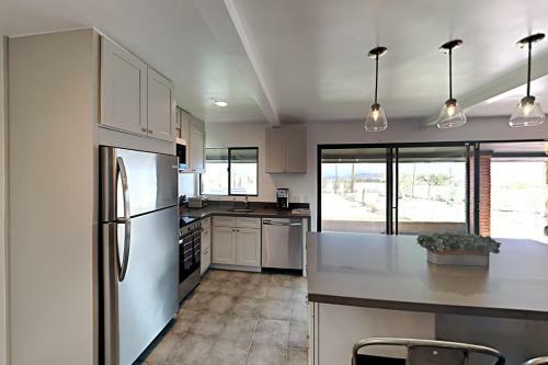 Saguaro Gardens Desert Retreat