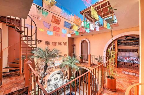 Hacienda Tropical