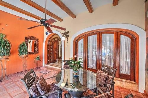 Hacienda Tropical