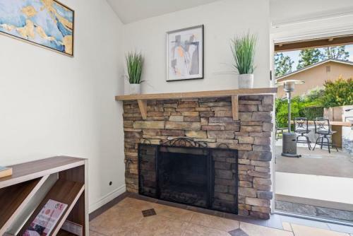 Sweety Villa In California With Bbq In Garden