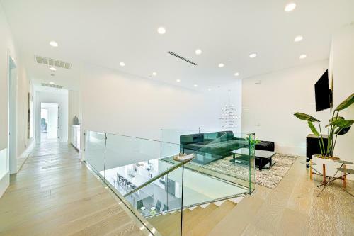 Huntington Harbour Opulence