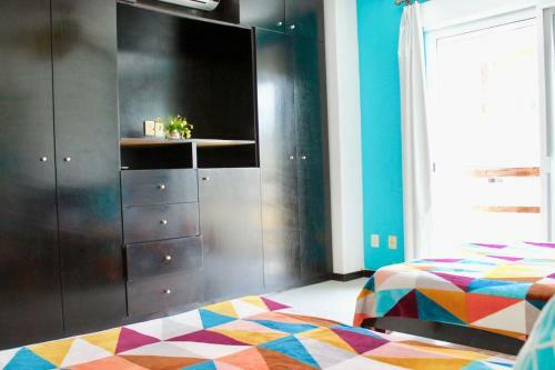 Centrally Located Apartment In Pdc