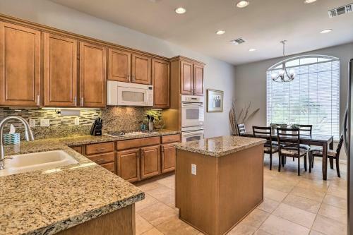 Luxe Indio Retreat Mtn Views And Private Pool!