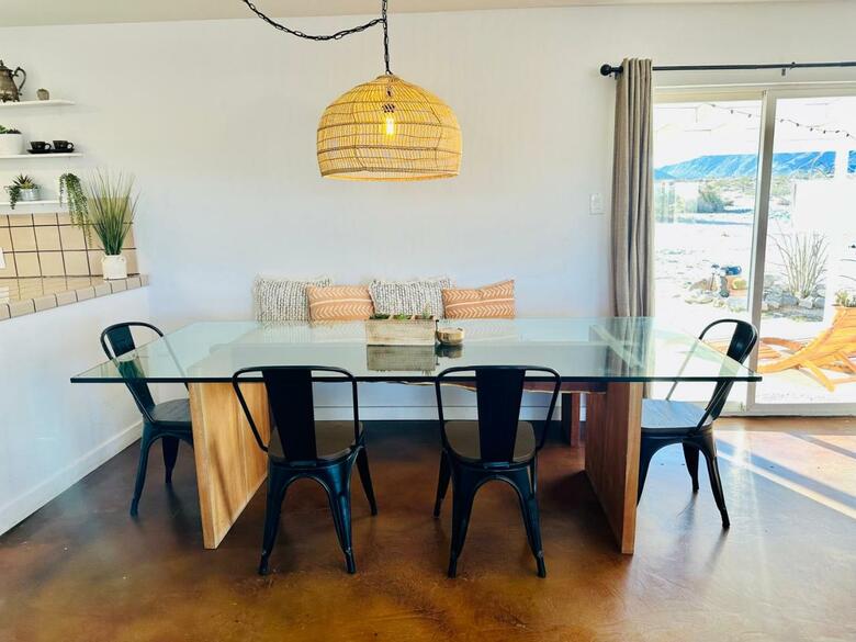 Ravens Nest Ranch, Fire Pit , Views, Near Jt Park!