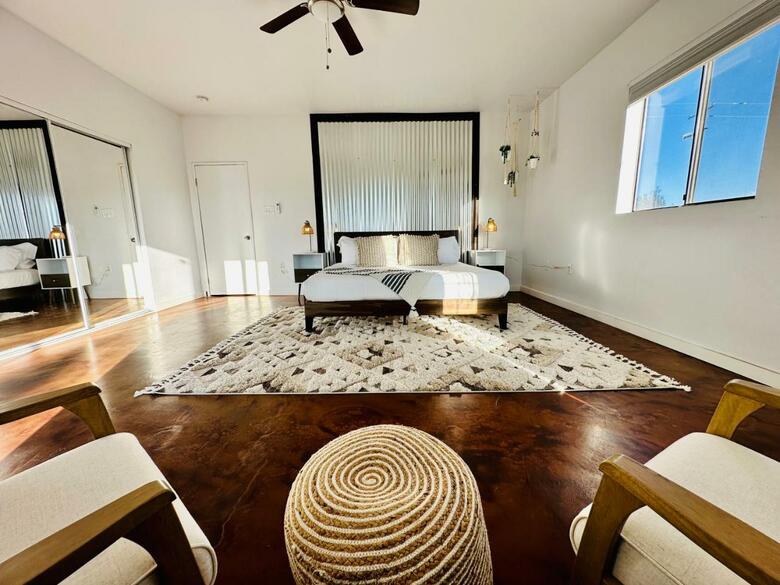 Ravens Nest Ranch, Fire Pit , Views, Near Jt Park!
