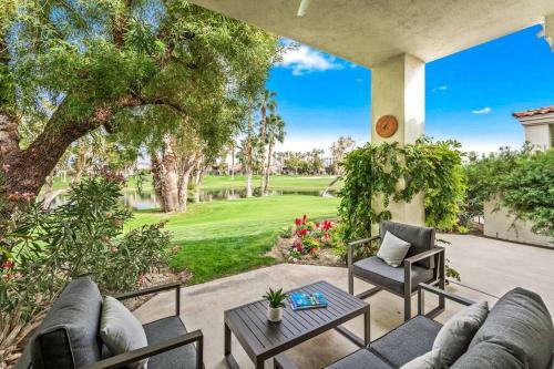 Shoal Creek Luxurious 2-bedroom Pga West Condo