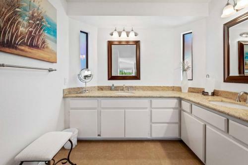 Firestone Luxurious Pga West 2-bedroom Condo