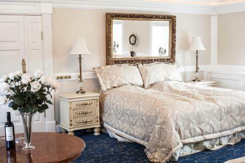 Hotel Skr�belev Gods Manor House