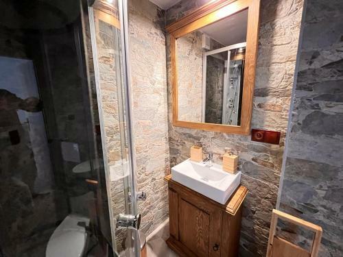 Hostal Pension Pod Skalou