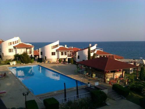 Diamond Apart Complex Deluxe One Bedroom Apartment