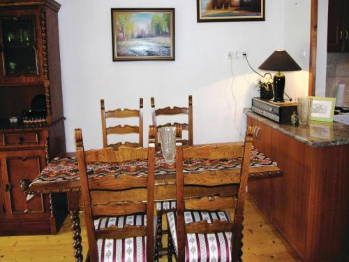 Holiday Home M�hes U-cserszegtomaj