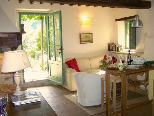 Agroturismo Antico Borgo Di Sugame