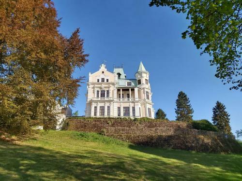 Hotel Villa Golf Cihelny