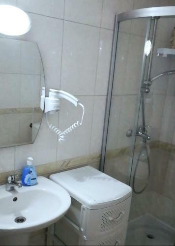 1 Bedroom Apartment In Sunny Beach Hills Complex