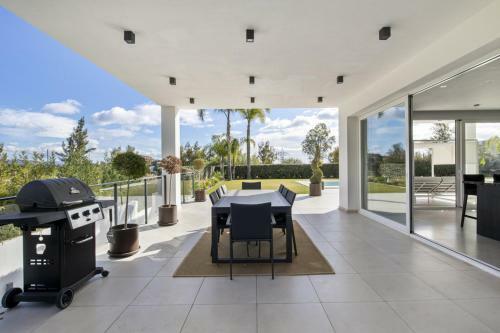 Marbella Prestige Villa Albarino