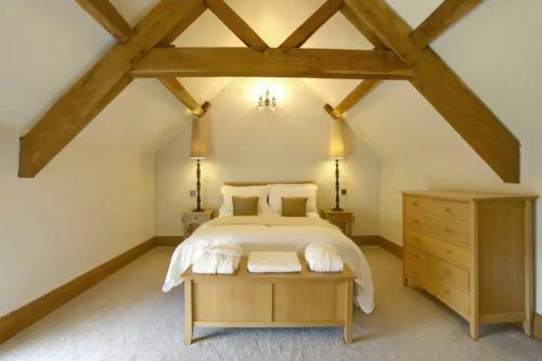 The Lodge At Hornington Manor