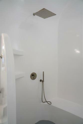 Villa Oinos Luxury Suites