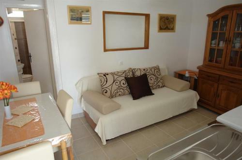 Apartamento House Lucija With Berth In Murter
