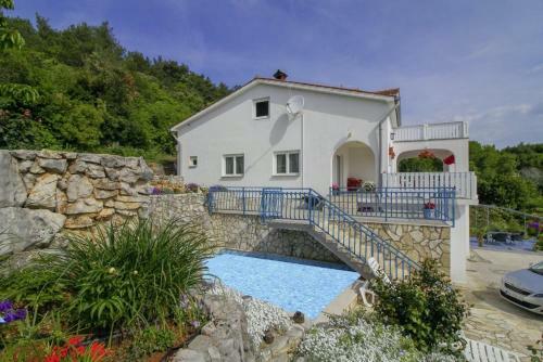 Hostal Villa Paradiso In Plomin - Istrien