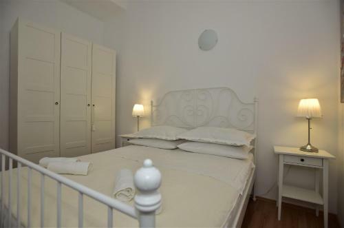 Apartment Andor Makarska