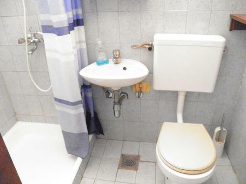 Apartments Depo Lunjski Put