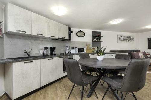 Holiday Home Sea