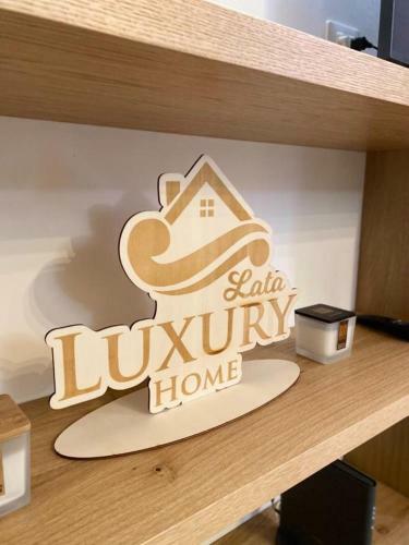 Lata Luxury Home Casa Vacanze