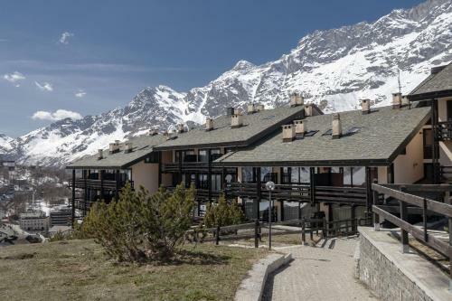 Hellochalet Bellevue Apartment Ski In Ski Out