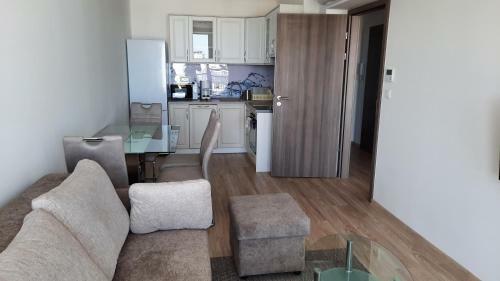 Cirk�l� Apartments Si�fok