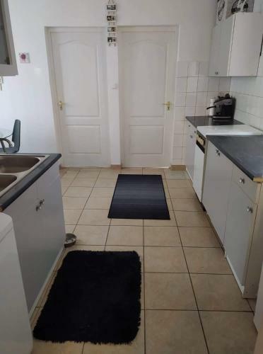 Reni Apartman