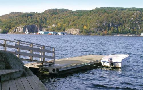 Holiday Home Lyngdal Skomrak Nr.