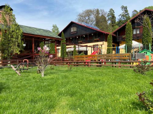 Hostal Pensiunea Montana Varlaam