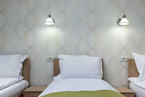 Hostal Marconi Guesthouse