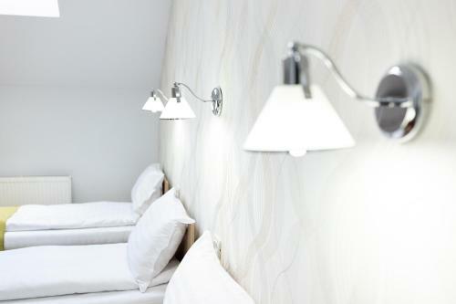 Hostal Marconi Guesthouse