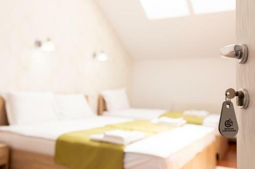 Hostal Marconi Guesthouse