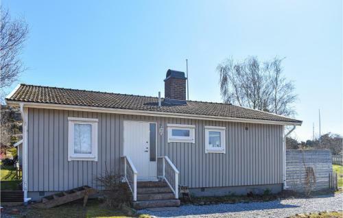 Nice Home In H�lleviksstrand With Wifi And 4 Bedrooms