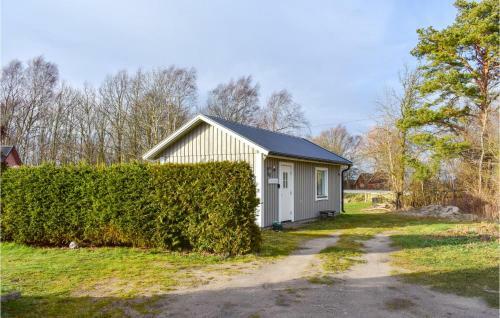 Beautiful Home In Hassl� W/ Wifi