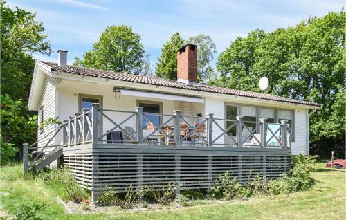 Nice Home In Hj�lteby With Wifi And 3 Bedrooms